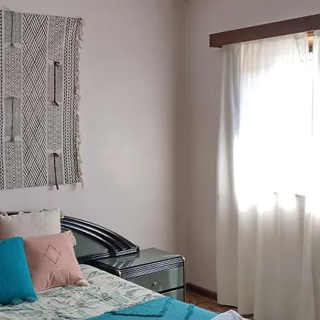 Casa Golfinho Apartment *